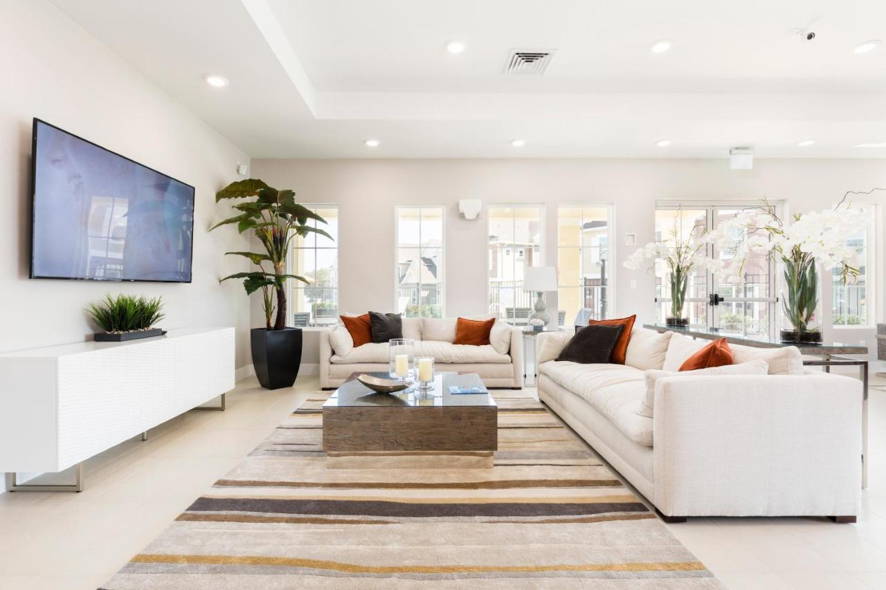 4 Bedroom 4 Ba Deluxe Villa 1804Ft² 5Min To Disney Parks オーランド エクステリア 写真