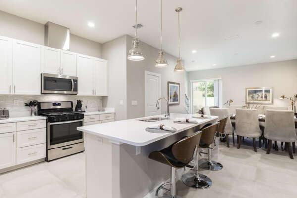 4 Bedroom 4 Ba Deluxe Villa 1804Ft² 5Min To Disney Parks オーランド エクステリア 写真
